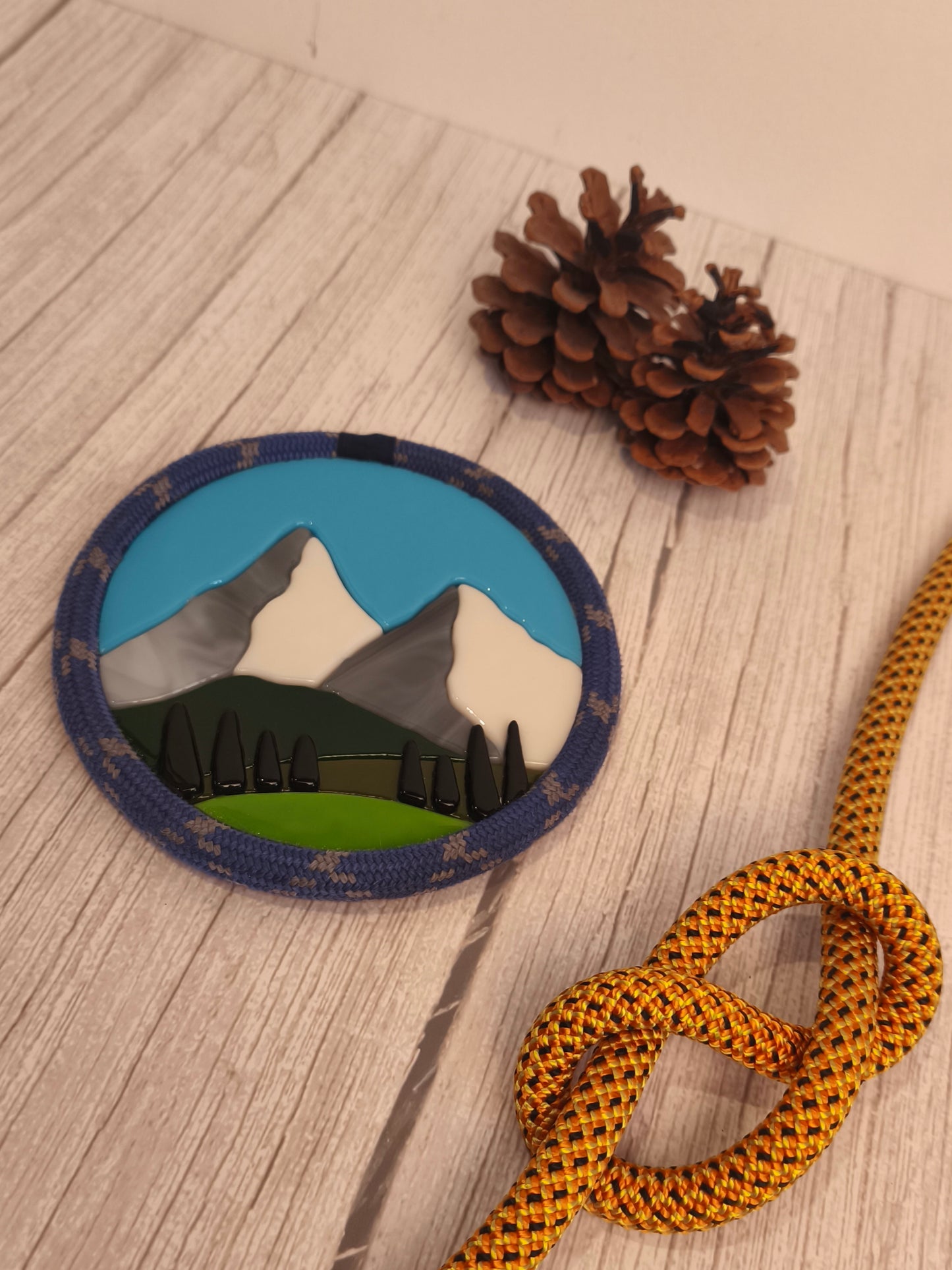 Terra Vitrae - Créations en vitrail et verre fondu, inspirées de la nature et la montagne