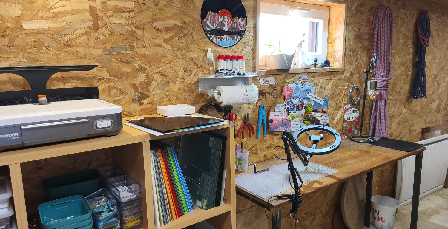 Terra Vitrae - Créations en vitrail et verre fondu, inspirées de la nature et la montagne