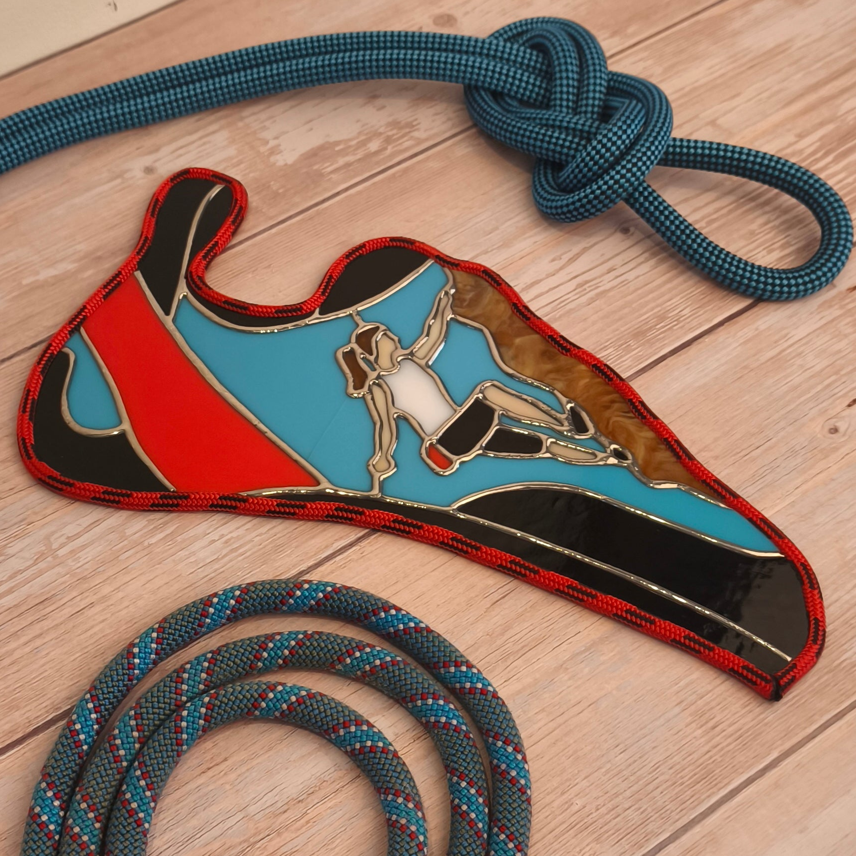 Terra Vitrae - Créations en vitrail et verre fondu, inspirées de la nature et la montagne