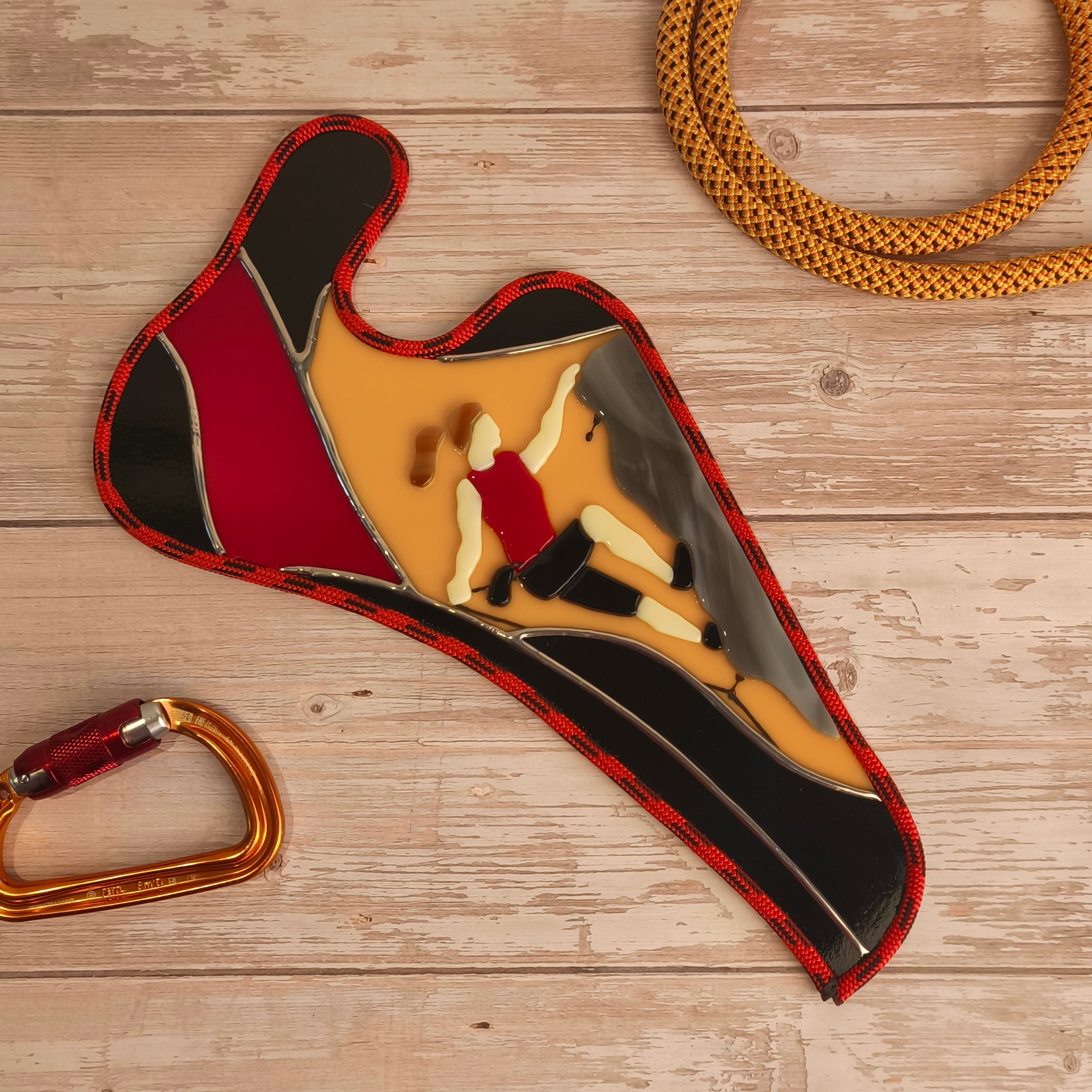 Terra Vitrae - Créations en vitrail et verre fondu, inspirées de la nature et la montagne