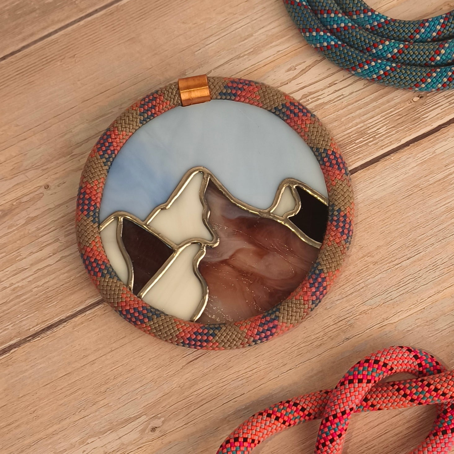 Terra Vitrae - Créations en vitrail et verre fondu, inspirées de la nature et la montagne