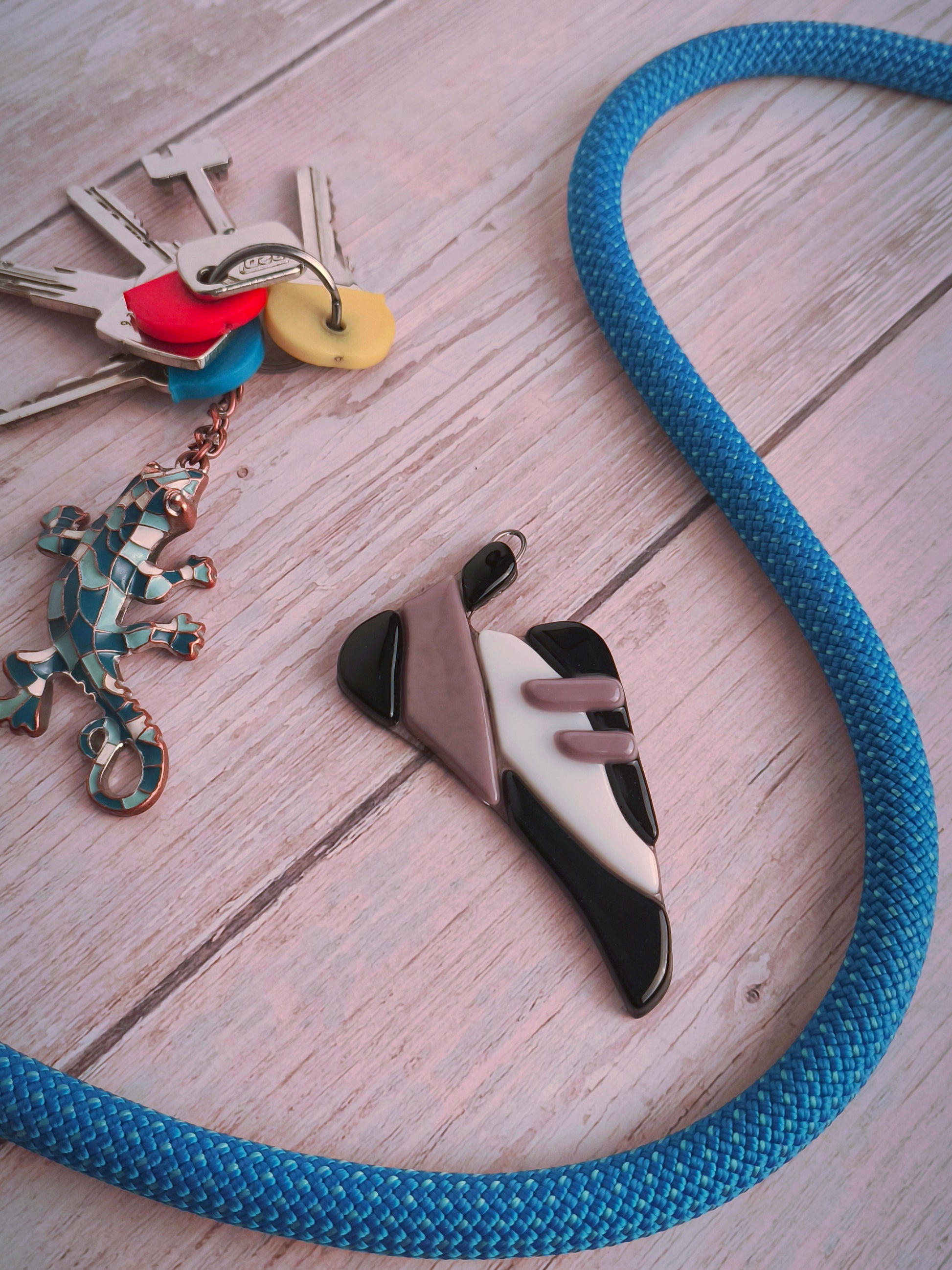 Terra Vitrae - Créations en vitrail et verre fondu, inspirées de la nature et la montagne