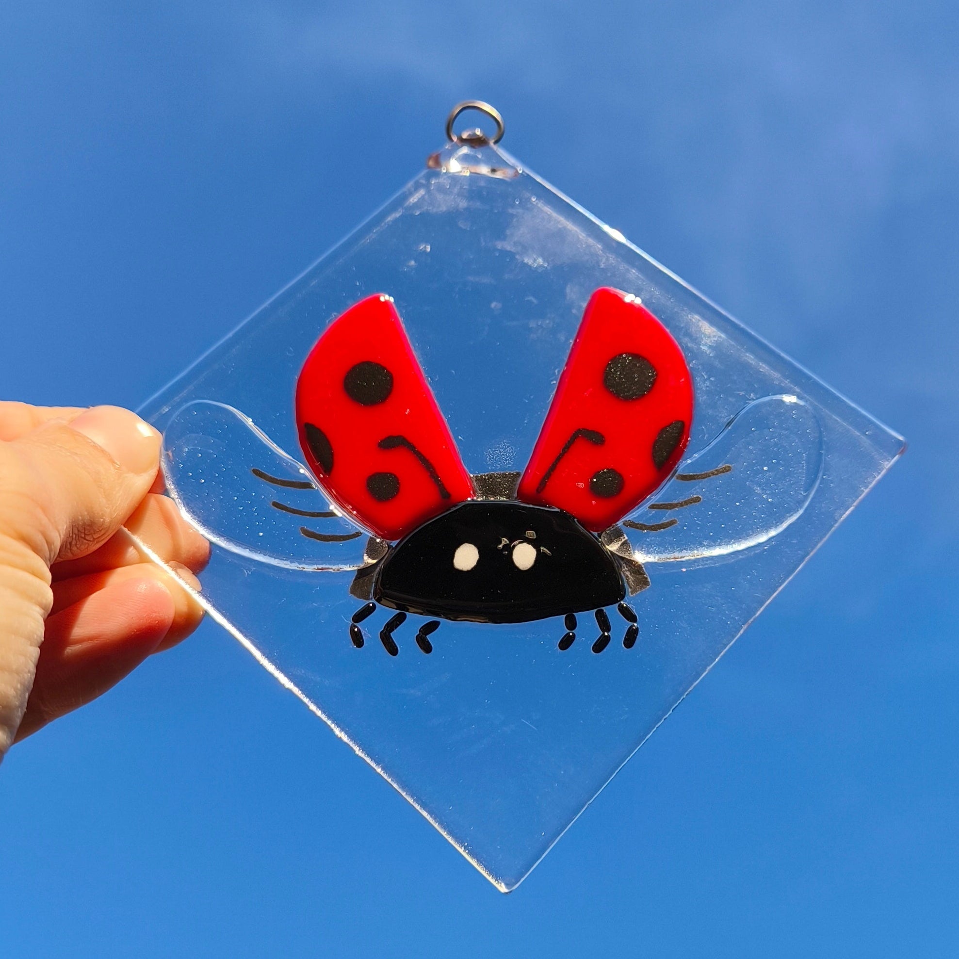 Terra Vitrae - Créations en vitrail et verre fondu, inspirées de la nature et la montagne